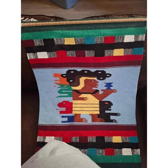 Vintage Handwoven Southwestern Wall Tapestry With Tribal Pattern - Picture 5 of 6